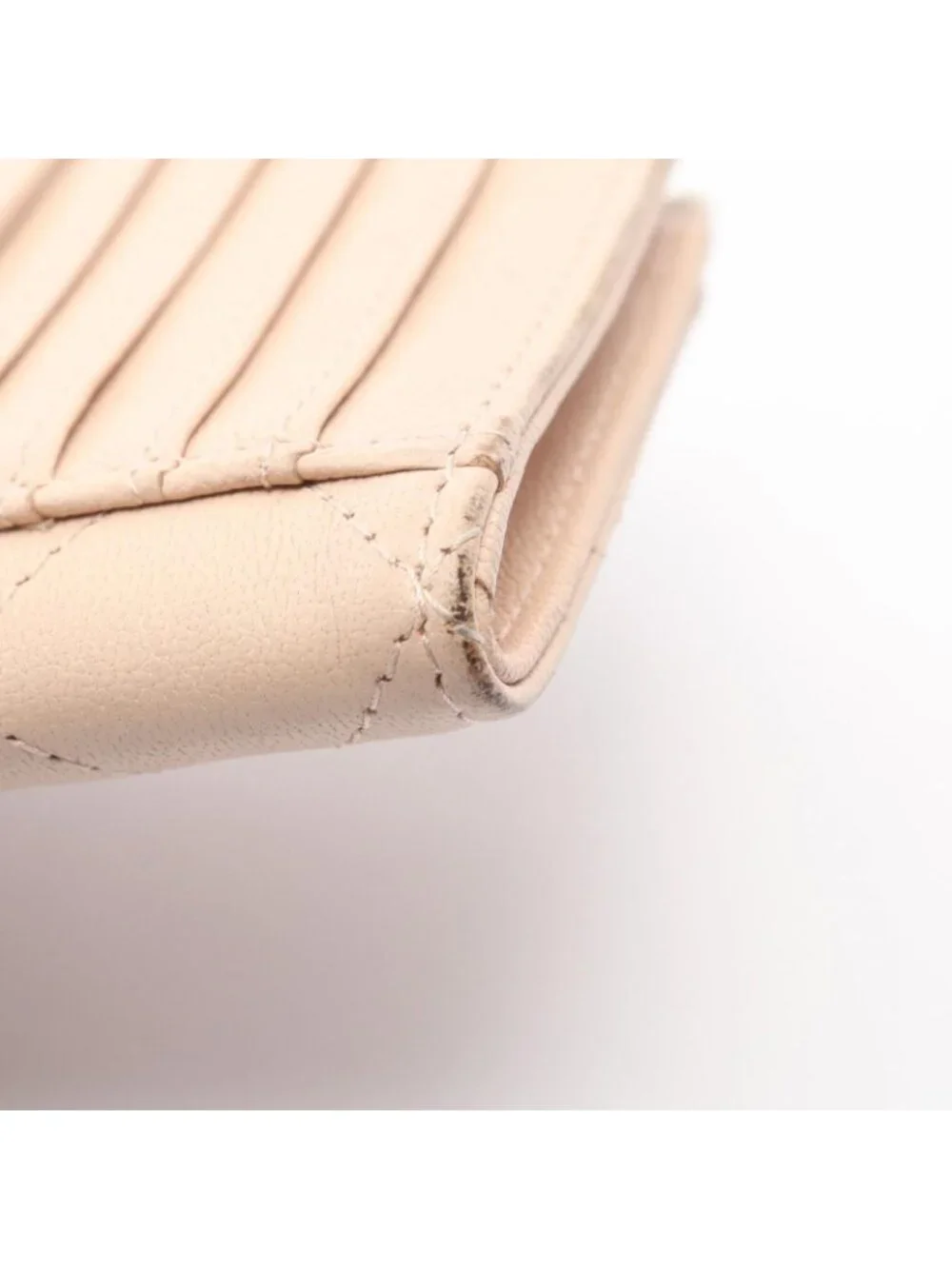 Chanel Coin Purse CC Logo Zip Card Case Pink Beige Leather Quilted Fragment